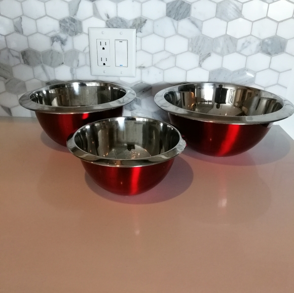 Mixing bowls 3 sizes in stainless steel and red - Picture 2 of 8
